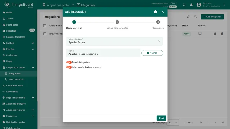 Add integration wizard — Basic settings: Integration type Apache Pulsar, name "Apache Pulsar integration", Enable integration and Allow create devices or assets toggles on, 15 min debug badge